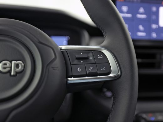 Jeep Avenger 1.2 Longitude (VIRTUAL COCKPIT, APPLE CARPLAY, 360 CAMERA, GETINT GLAS, SPORTSTOELEN, KEYLESS, AD... ActivLease financial lease