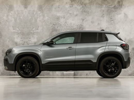Jeep Avenger 1.2 Longitude (VIRTUAL COCKPIT, APPLE CARPLAY, 360 CAMERA, GETINT GLAS, SPORTSTOELEN, KEYLESS, AD... ActivLease financial lease