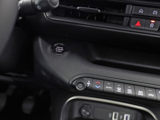 Jeep Avenger 1.2 Longitude (VIRTUAL COCKPIT, APPLE CARPLAY, 360 CAMERA, GETINT GLAS, SPORTSTOELEN, KEYLESS, AD... ActivLease financial lease