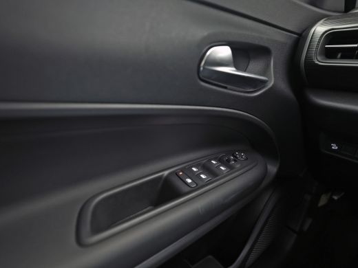 Jeep Avenger 1.2 Longitude (VIRTUAL COCKPIT, APPLE CARPLAY, 360 CAMERA, GETINT GLAS, SPORTSTOELEN, KEYLESS, AD... ActivLease financial lease