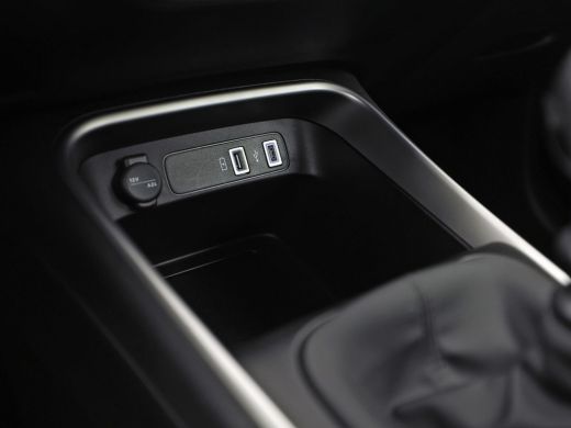 Jeep Avenger 1.2 Longitude (VIRTUAL COCKPIT, APPLE CARPLAY, 360 CAMERA, GETINT GLAS, SPORTSTOELEN, KEYLESS, AD... ActivLease financial lease