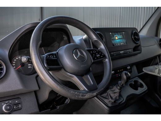 Mercedes-Benz Sprinter 311 CDI RWD L2H2 | Volledig Ingericht | Mbux | Camera | Climatronic ActivLease financial lease
