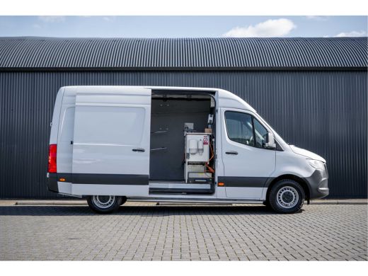 Mercedes-Benz Sprinter 311 CDI RWD L2H2 | Volledig Ingericht | Mbux | Camera | Climatronic ActivLease financial lease