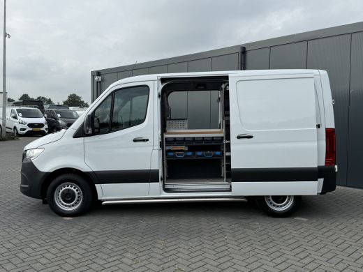 Mercedes-Benz Sprinter 315 150 PK 3.2 t / L1H1 / 2x SCHUIFDEUR / SORTIMO INRICHTING / CAMERA / CRUISE / AIRCO / CARPLAY ActivLease financial lease