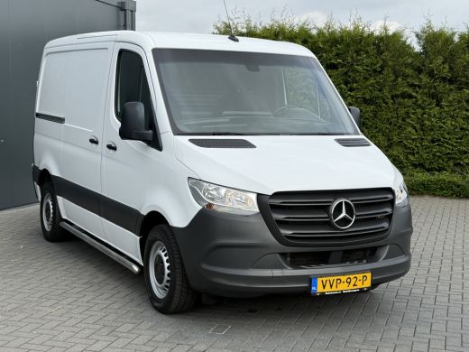 Mercedes-Benz Sprinter 315 150 PK 3.2 t / L1H1 / 2x SCHUIFDEUR / SORTIMO INRICHTING / CAMERA / CRUISE / AIRCO / CARPLAY ActivLease financial lease