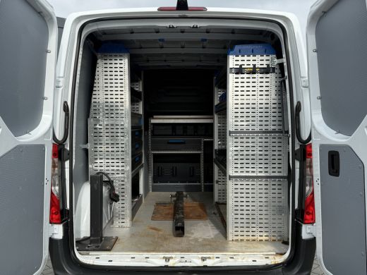 Mercedes-Benz Sprinter 315 150 PK 3.2 t / L1H1 / 2x SCHUIFDEUR / SORTIMO INRICHTING / CAMERA / CRUISE / AIRCO / CARPLAY ActivLease financial lease