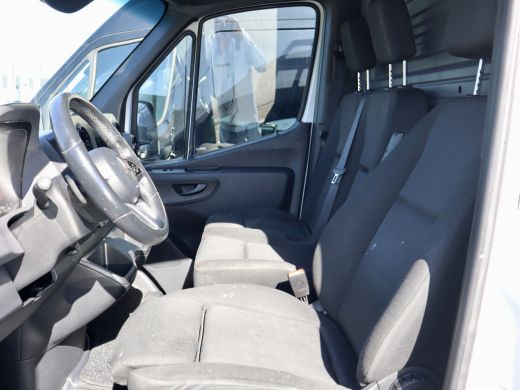 Mercedes-Benz Sprinter 315 AUTOMAAT GLASRESTEEL ActivLease financial lease