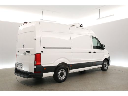 Mercedes-Benz Sprinter Volkswagen Crafter 2.0 TDI L3H3 | Koel/vrieswagen -20&deg; | 3000kg Trekgew. | Airco | Camera | Carpl... ActivLease financial lease