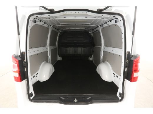 Mercedes-Benz Vito 114 CDI Lang | Automaat | Airco | Cruise | Carplay | 3 Zits | Trekhaak ActivLease financial lease