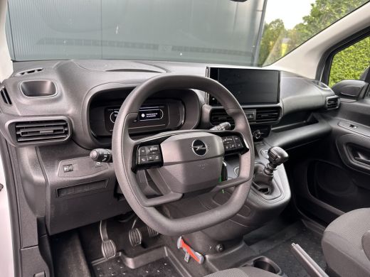 Opel Combo 1.5 BlueHDi 102 PK / L2H1 / FACELIFT MODEL !! / 25.517 KM / CAMERA / AIRCO / CRUISE / APPLE CARPL... ActivLease financial lease