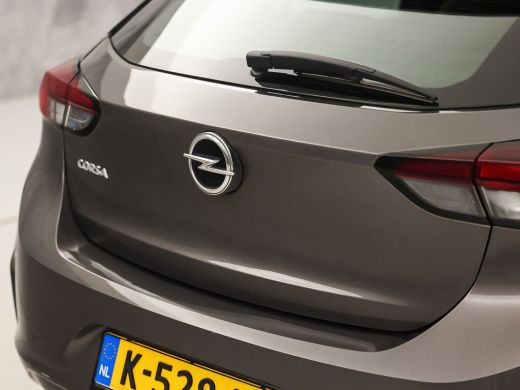 Opel Corsa 1.2 Sport (APPLE CARPLAY, GROOT NAVI, LANE ASSIST, SPORTSTOELEN, CRUISE, NIEUWSTAAT) ActivLease financial lease