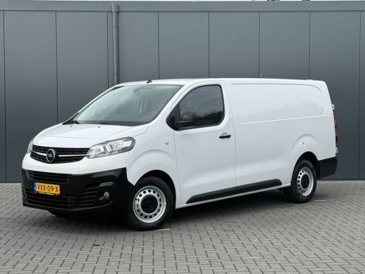 Opel Vivaro 2.0 CDTI 145 PK / L3H1 / 1e EIG. / AIRCO / CRUISE / CAMERA / NAVI / CARPLAY / 3-ZITS ActivLease financial lease