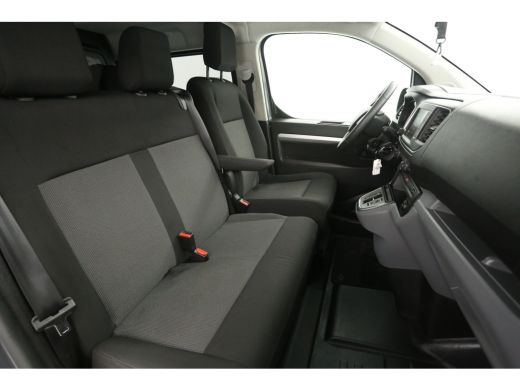 Opel Vivaro-e 75 kWh L2H1 | Snelladen | SOH 93% | DC | 6 Zits | Airco | Cruise | Carplay | 3 Zits | Parkeersens. ActivLease financial lease