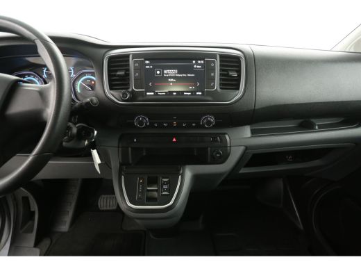 Opel Vivaro-e 75 kWh L2H1 | Snelladen | SOH 93% | DC | 6 Zits | Airco | Cruise | Carplay | 3 Zits | Parkeersens. ActivLease financial lease