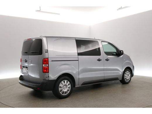 Opel Vivaro-e 75 kWh L2H1 | Snelladen | SOH 93% | DC | 6 Zits | Airco | Cruise | Carplay | 3 Zits | Parkeersens. ActivLease financial lease