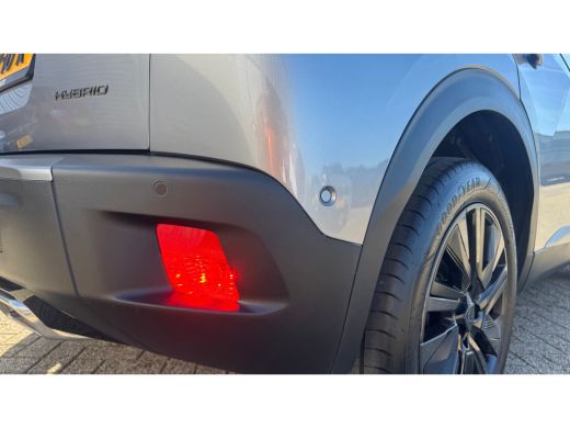 Peugeot 2008 1.2 HYBRID 145PK GT PACK AUTOMAAT / NAVI / LEDER / CLIMA / LED / PDC / 18" LMV / APPLE CARPLAY / ... ActivLease financial lease