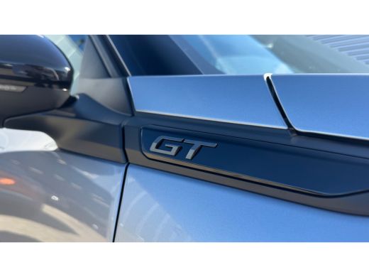 Peugeot 2008 1.2 HYBRID 145PK GT PACK AUTOMAAT / NAVI / LEDER / CLIMA / LED / PDC / 18" LMV / APPLE CARPLAY / ... ActivLease financial lease