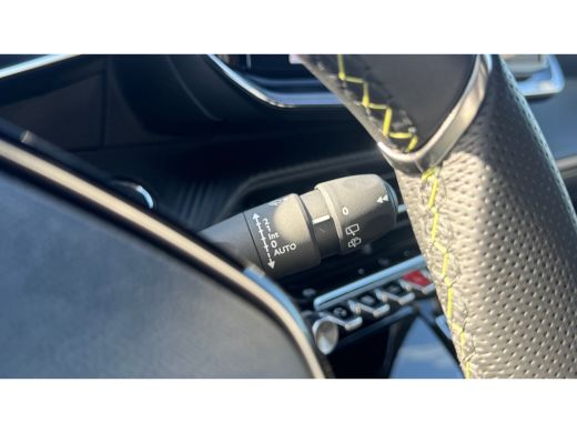 Peugeot 2008 1.2 HYBRID 145PK GT PACK AUTOMAAT / NAVI / LEDER / CLIMA / LED / PDC / 18" LMV / APPLE CARPLAY / ... ActivLease financial lease