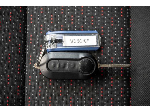 Peugeot Boxer L1H1 | 7-Zits | Euro 6 | Cruise | Airco ActivLease financial lease