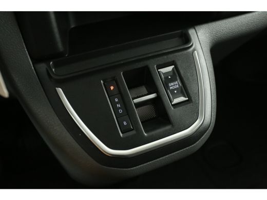 Peugeot e-Expert 75 kWh L2H1 | Snelladen | SOH 91% | Airco | Camera | Cruise | Carplay | 3 Zits | Trekhaak ActivLease financial lease