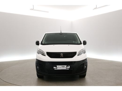 Peugeot e-Expert 75 kWh L2H1 | Snelladen | SOH 91% | Airco | Camera | Cruise | Carplay | 3 Zits | Trekhaak ActivLease financial lease