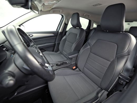 Renault Arkana 1.6 E-Tech Hybrid 145 Intens 145Pk Automaat (GROOT NAVI, CAMERA, STOELVERWARMING, SPORTSTOELEN, A... ActivLease financial lease