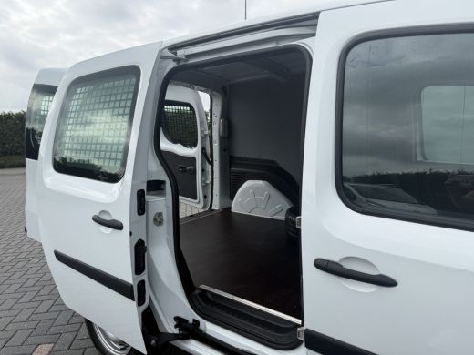 Renault Kangoo 1.5 Blue dCi / L1H1 / 1e EIG. / UNIEK 11.357 KM!! / AIRCO / CRUISE / TREKHAAK / NAVIGATIE ActivLease financial lease
