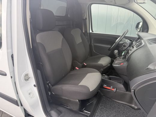 Renault Kangoo 1.5 Blue dCi / L1H1 / 1e EIG. / UNIEK 11.357 KM!! / AIRCO / CRUISE / TREKHAAK / NAVIGATIE ActivLease financial lease