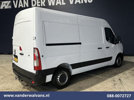 Renault Master 2.3 dCi 136pk L2H2 Euro6 Airco | Navigatie | Camera | Cruisecontrol | LED | 2500kg Trekhaak Parke... ActivLease financial lease
