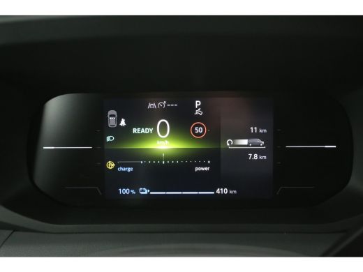 Renault Master E-Tech 3.5t Long Range 87 kWh L2H2 | NIEUW | Snelladen | SOH 99% | Clima | Camera | Carplay | Cru... ActivLease financial lease