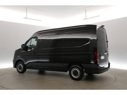 Renault Master E-Tech 3.5t Long Range 87 kWh L2H2 | NIEUW | Snelladen | SOH 99% | Clima | Camera | Carplay | Cru... ActivLease financial lease