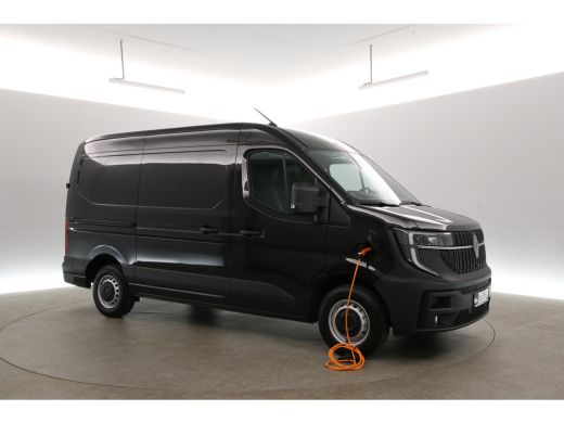 Renault Master E-Tech 3.5t Long Range 87 kWh L2H2 | NIEUW | Snelladen | SOH 99% | Clima | Camera | Carplay | Cru... ActivLease financial lease