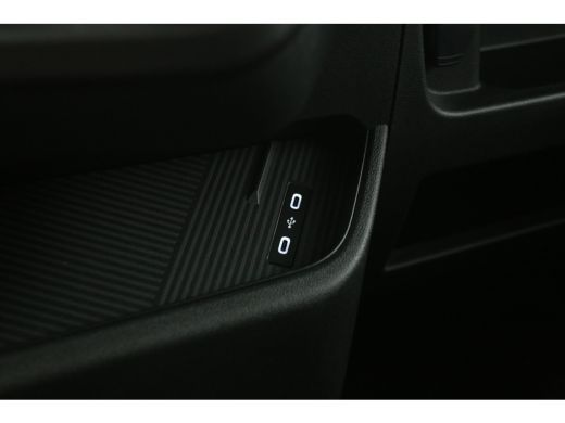 Renault Master E-Tech 3.5t Long Range 87 kWh L2H2 | Snelladen | SOH 99% | Clima | Camera | Carplay | Cruise | Vi... ActivLease financial lease