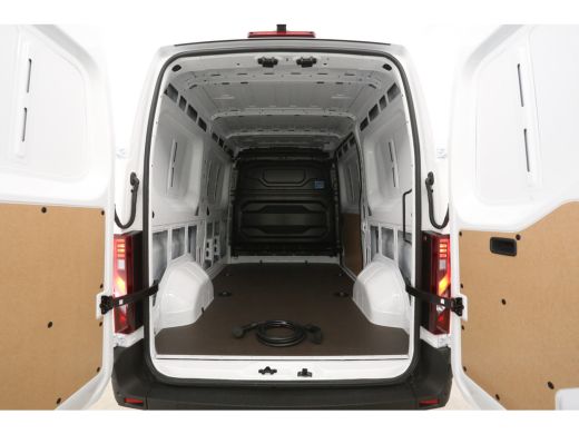 Renault Master E-Tech 3.5t Long Range 87 kWh L2H2 | Snelladen | SOH 99% | Clima | Camera | Carplay | Cruise | Vi... ActivLease financial lease
