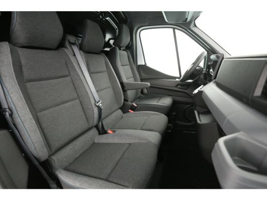 Renault Master E-Tech 3.5t Long Range 87 kWh L2H2 | Snelladen | SOH 99% | Clima | Camera | Carplay | Virtual | C... ActivLease financial lease