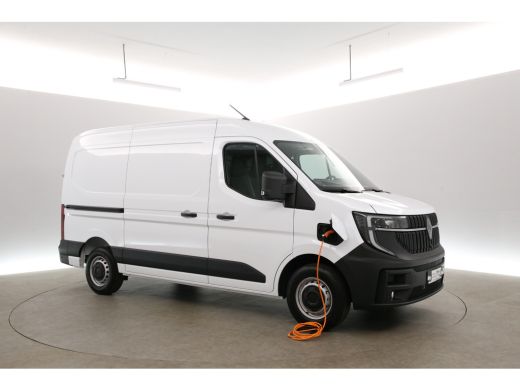 Renault Master E-Tech 3.5t Long Range 87 kWh L2H2 | Snelladen | SOH 99% | Clima | Camera | Carplay | Virtual | C... ActivLease financial lease