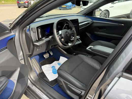 Renault Sc&eacute;nic E-Tech EV87 long range esprit Alpine VAN: 40.900,- VOOR: 38.877,- UW HERFSTVOORDEEL: 2.023,- | HA... ActivLease financial lease