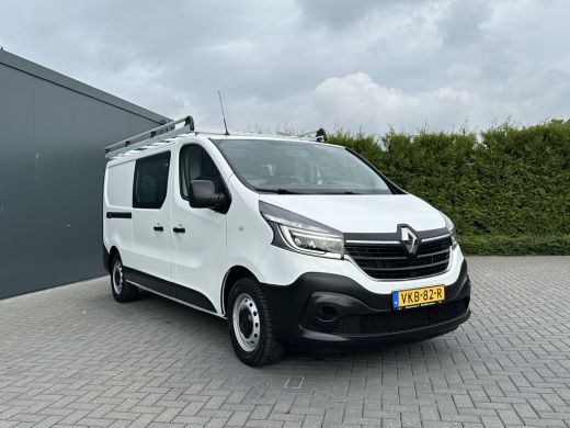 Renault Trafic 2.0 dCi 120 PK / L2H1 / 1e EIG. / IMPERIAAL / 2x SCHUIFDEUR / TREKHAAK / LED KOPLAMPEN / AIRCO / ... ActivLease financial lease