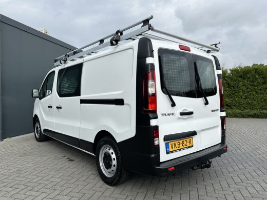 Renault Trafic 2.0 dCi 120 PK / L2H1 / 1e EIG. / IMPERIAAL / 2x SCHUIFDEUR / TREKHAAK / LED KOPLAMPEN / AIRCO / ... ActivLease financial lease