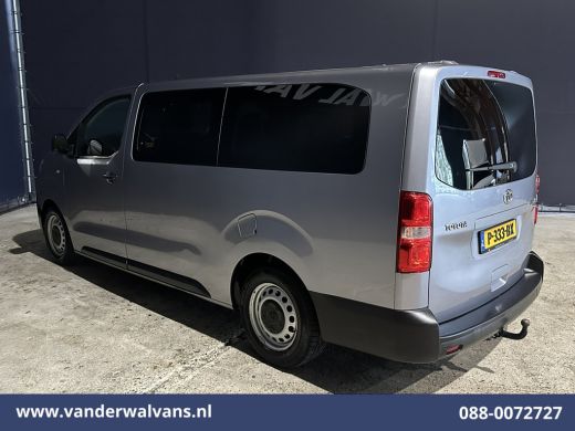Toyota ProAce 1.5 D-4D 120pk L3H1 Personenbus 9 Zitplaatsen Euro6 Airco | Navigatie | Apple Carplay | Cruisecon... ActivLease financial lease