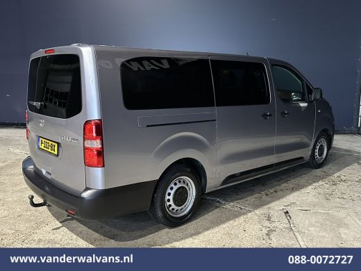 Toyota ProAce 1.5 D-4D 120pk L3H1 Personenbus 9 Zitplaatsen Euro6 Airco | Navigatie | Apple Carplay | Cruisecon... ActivLease financial lease