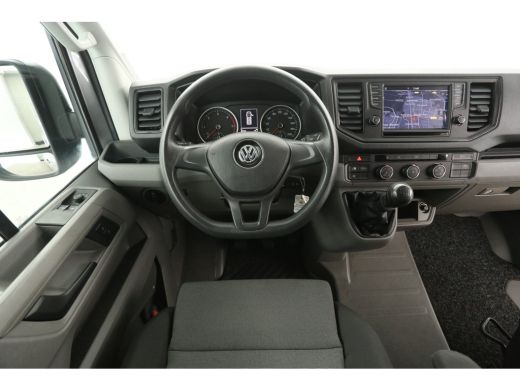 Volkswagen Crafter 2.0 TDI 140PK L3H2 | Airco | Cruise | Carplay | Navi | Parkeersensoren ActivLease financial lease