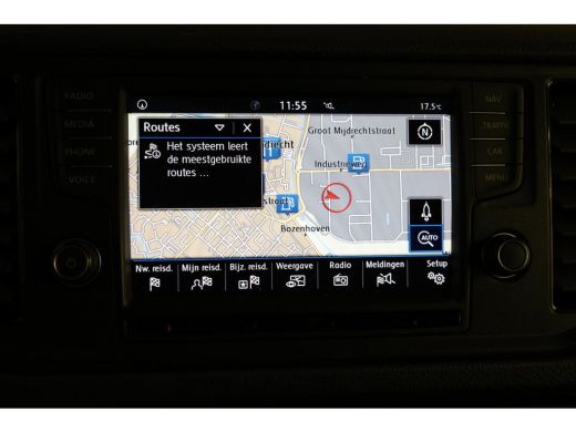 Volkswagen Crafter 2.0 TDI AUTOMAAT L3H3 LAADKLEP EN TREKHAAK ActivLease financial lease