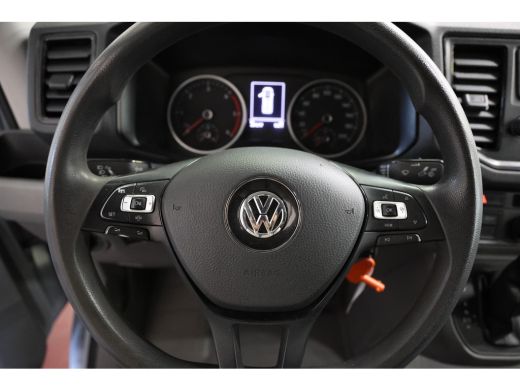 Volkswagen Crafter 2.0 TDI AUTOMAAT L3H3 LAADKLEP EN TREKHAAK ActivLease financial lease