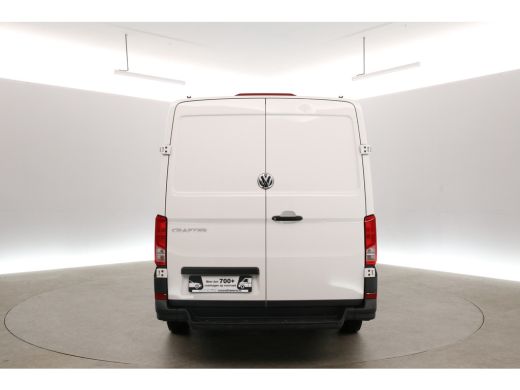 Volkswagen Crafter 2.0 TDI L3H2 140PK | 3000kg Trekgew. | Airco | Cruise | 3 Zits | Parkeersensoren ActivLease financial lease