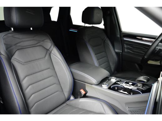 Volkswagen Touareg 3.0 TSi eHybrid 4MOTION 460 pk R-line | Trekhaak elek. uitklapbaar | Panorama-dak | 22 inch LM-Ve... ActivLease financial lease