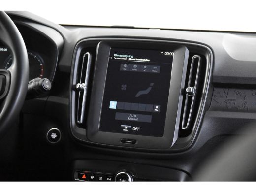 Volvo  XC40 1.5 T2 Essential *1ste Eigenaar*Camera* ActivLease financial lease