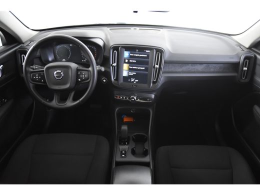 Volvo  XC40 1.5 T2 Essential *1ste Eigenaar*Camera* ActivLease financial lease