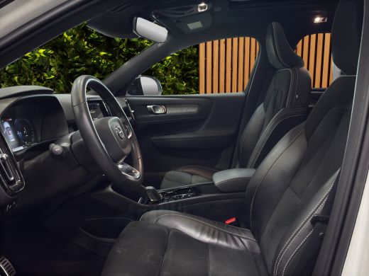 Volvo  XC40 1.5 T5 Recharge R-Design ActivLease financial lease