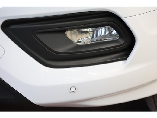 Ford Transit Custom 2.0 TDCI L2H1 AUTOMAAT ActivLease financial lease